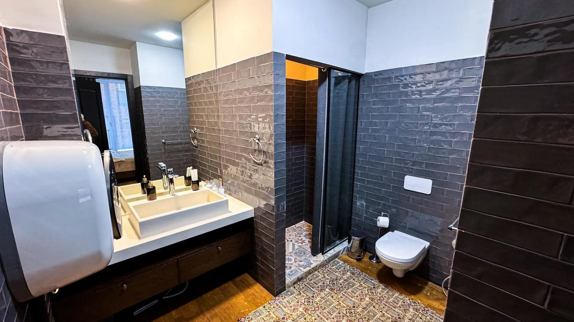 Hasdom Apartments 21 阿拉木图